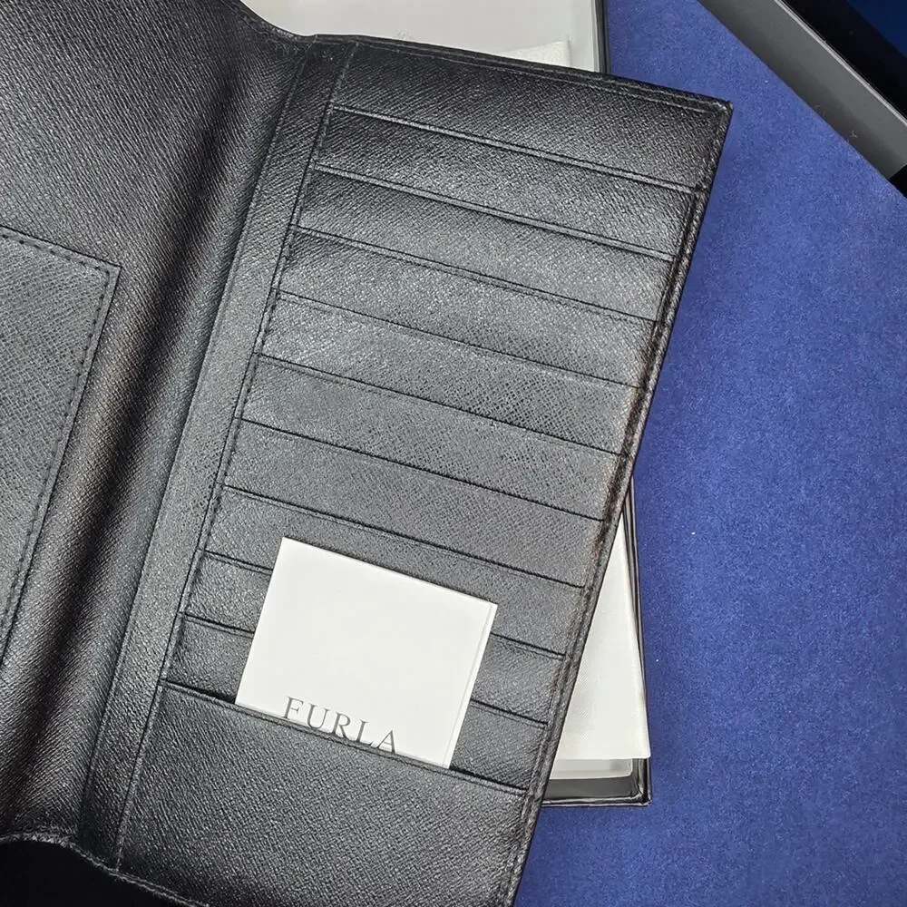 Furla In Flight Passport Card Holder Textured Leather New 1G